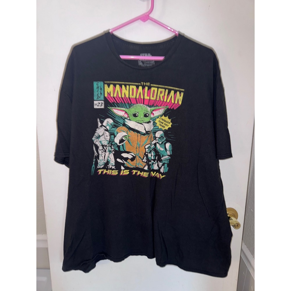Star Wars The Mandalorian Grogu Comic Graphic T-Shirt Black 3XL Fifth Sun